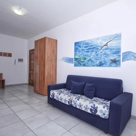 Hotel apartamentowy Holiday Homes Otranto